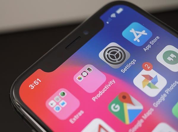 2019 iphone may remove m shape notch 01