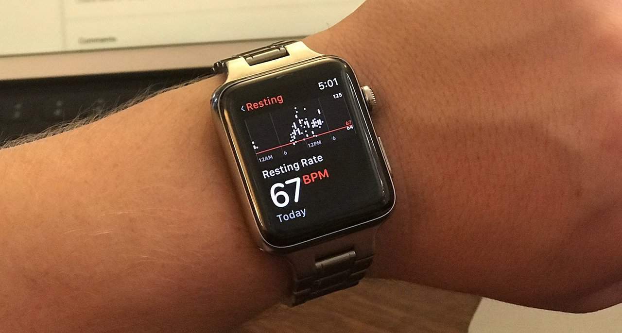 cardiogram apple watch heart rate 97 percent accurate 00