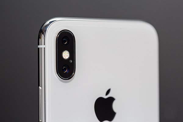iphone x 8 tops consumer reports best smartphone cameras 02