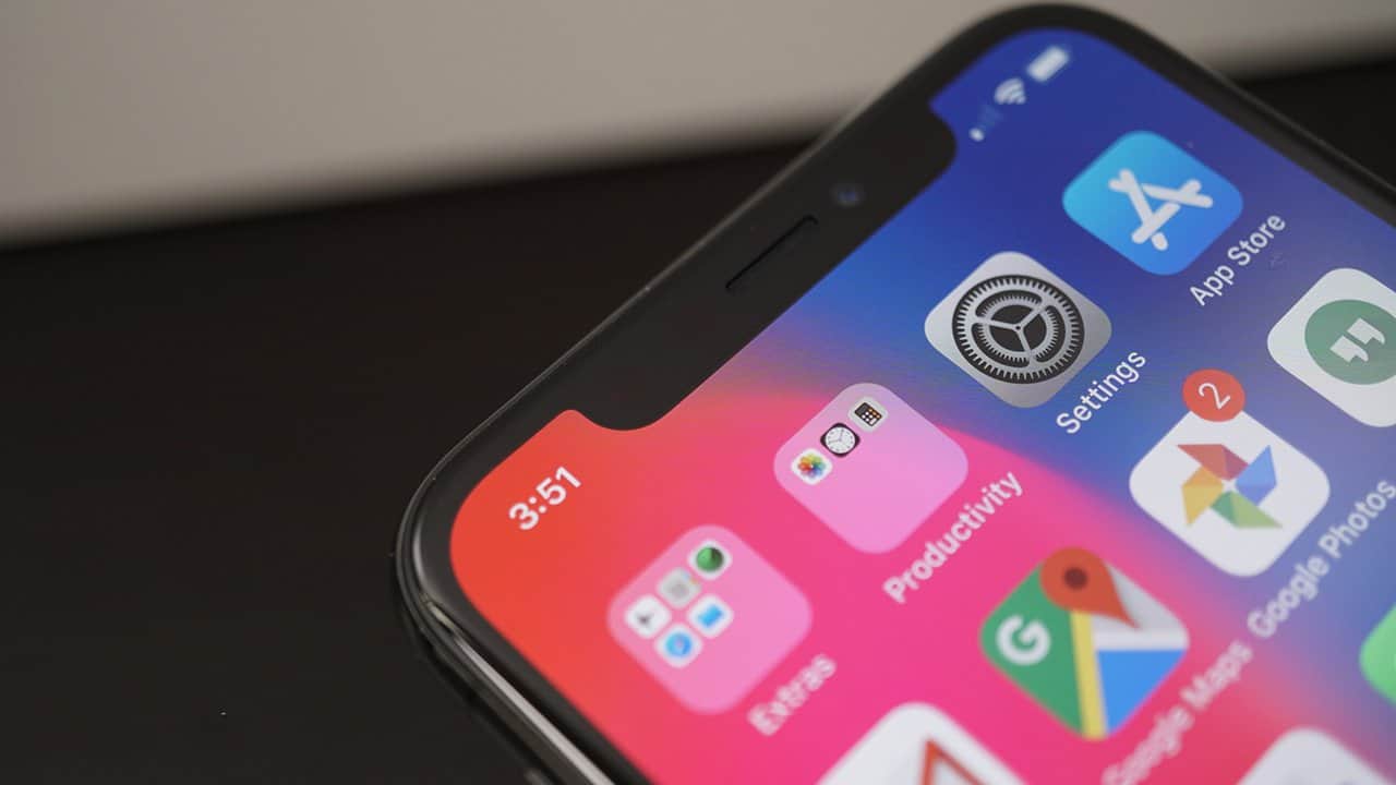 why iphone x notch is more beautiful than android notch 00