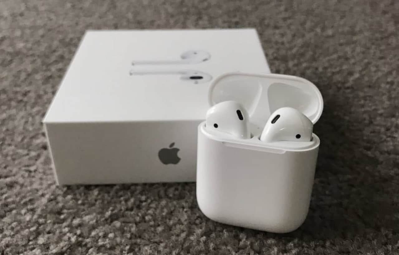 apple may release high end airpods in 2019 01