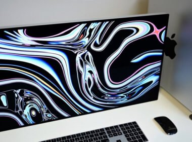image apple rumored to release smaller cheaper pro display xdr in early 2022 1634704393