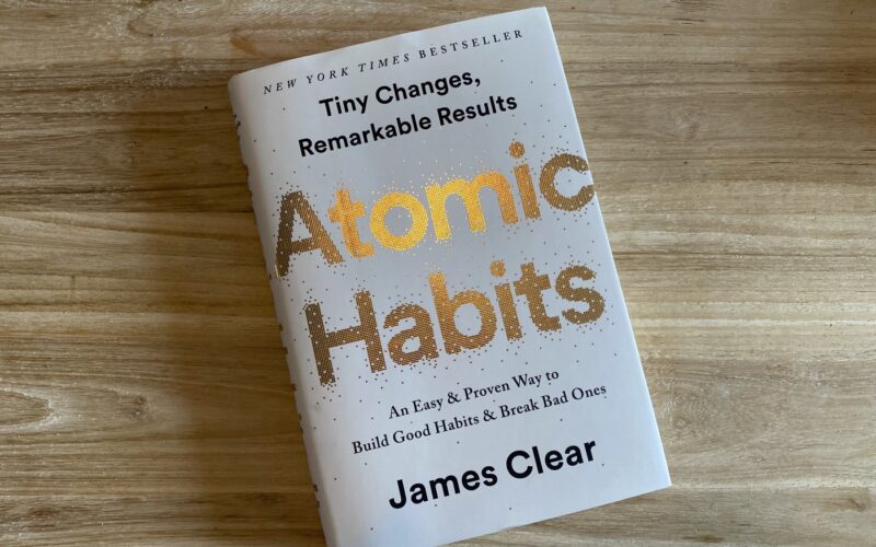 atomic habits cover
