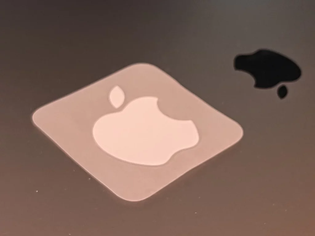 apple sticker2