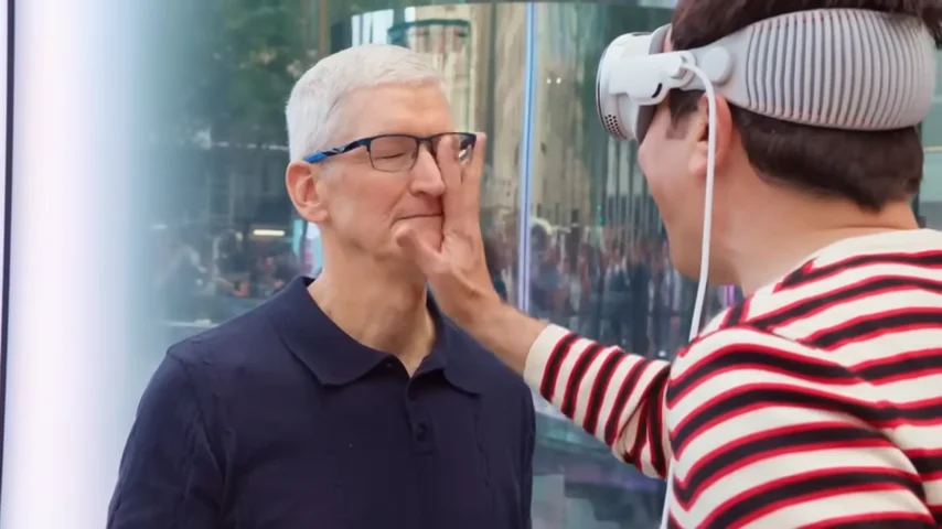 Tim Cook 現身脫口秀節以搞笑方式出場