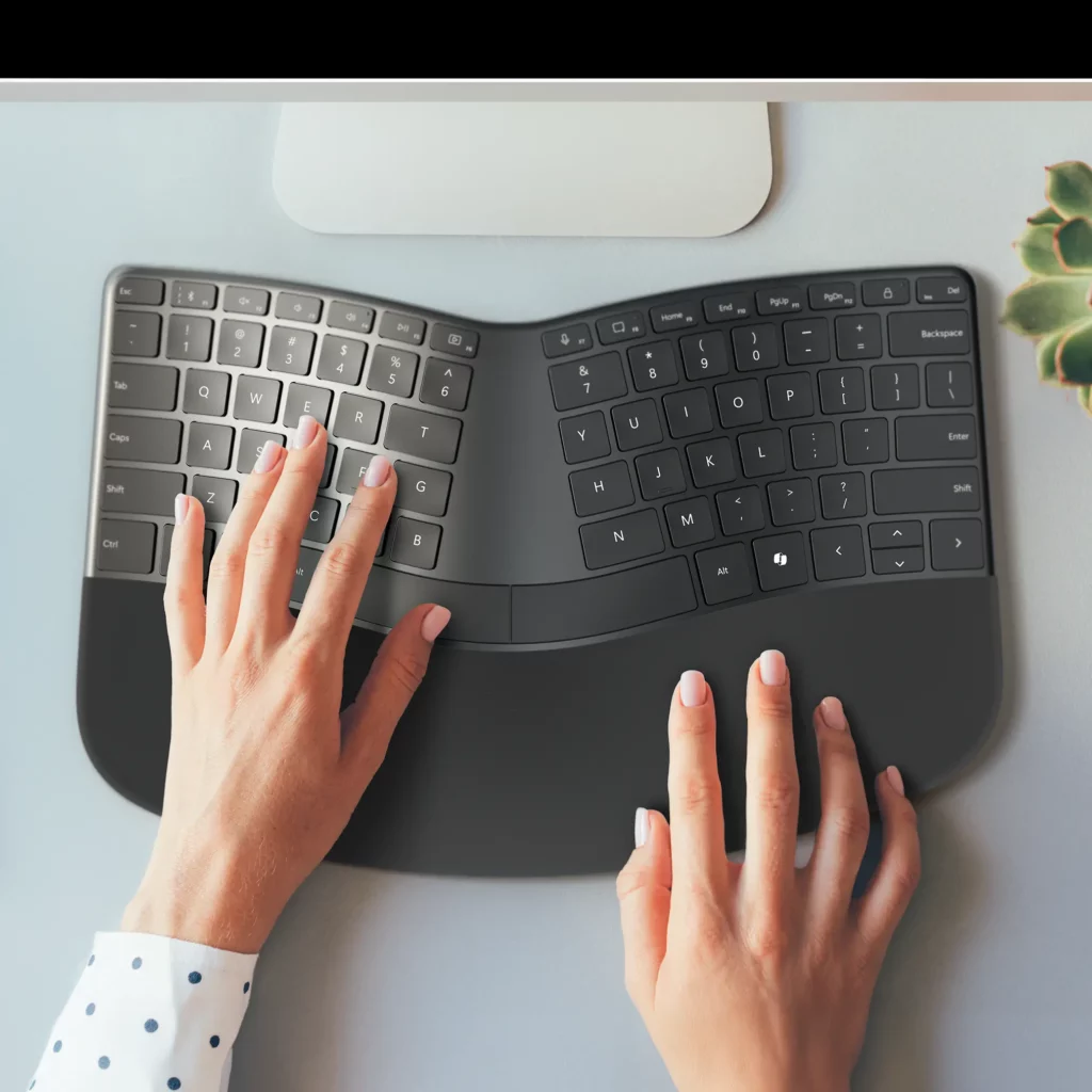 MI9 Compact Ergonomic Keyboard lifestyle2