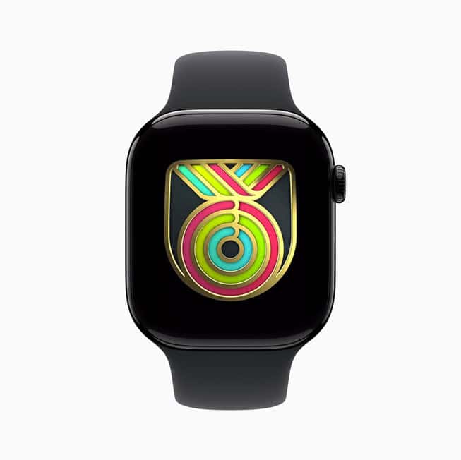 Apple Watch Global Close Your Rings Day limited edition award inline.jpg.large