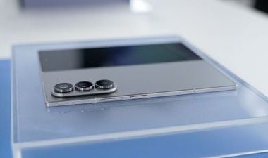 samsung z fold7 rear