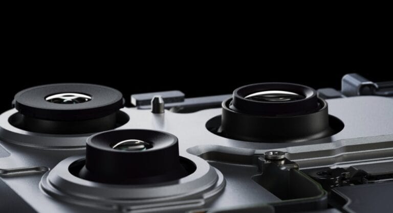 iphone17pro cam inside