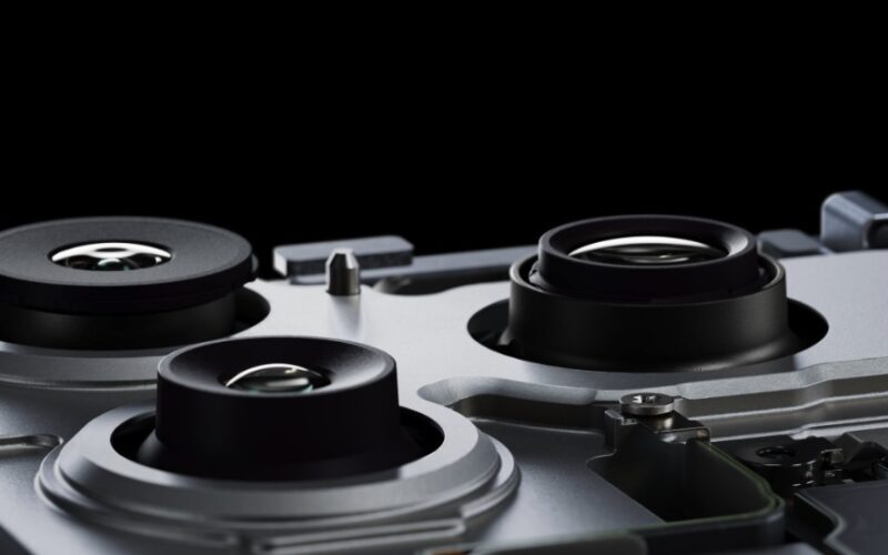 iphone17pro cam inside