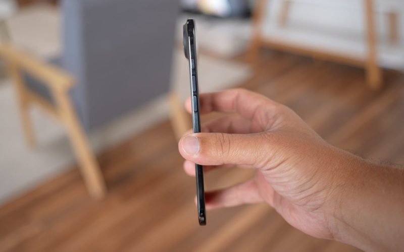 iphone air thickness