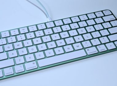65796 137825 61468 126977 Green Magic Keyboard xl xl