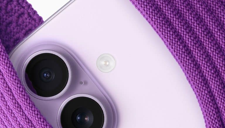 iPhone Pocket Close Crop