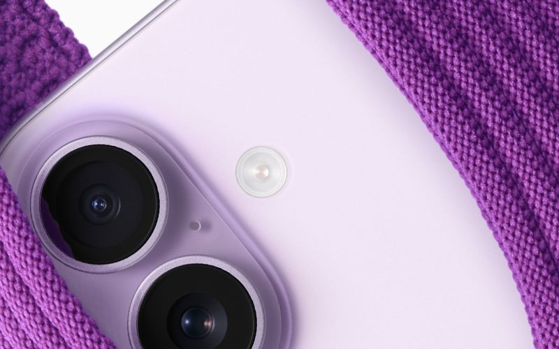 iPhone Pocket Close Crop