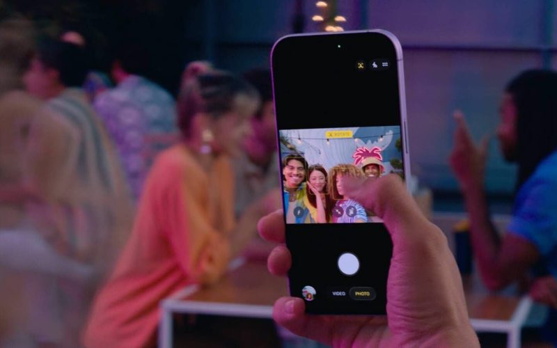 iphone 17 center stage camera shooting