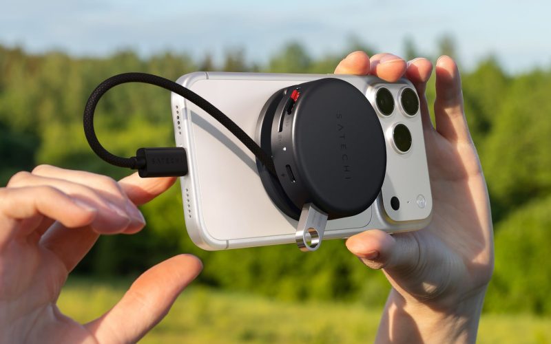 satechi multiport adapter iphone