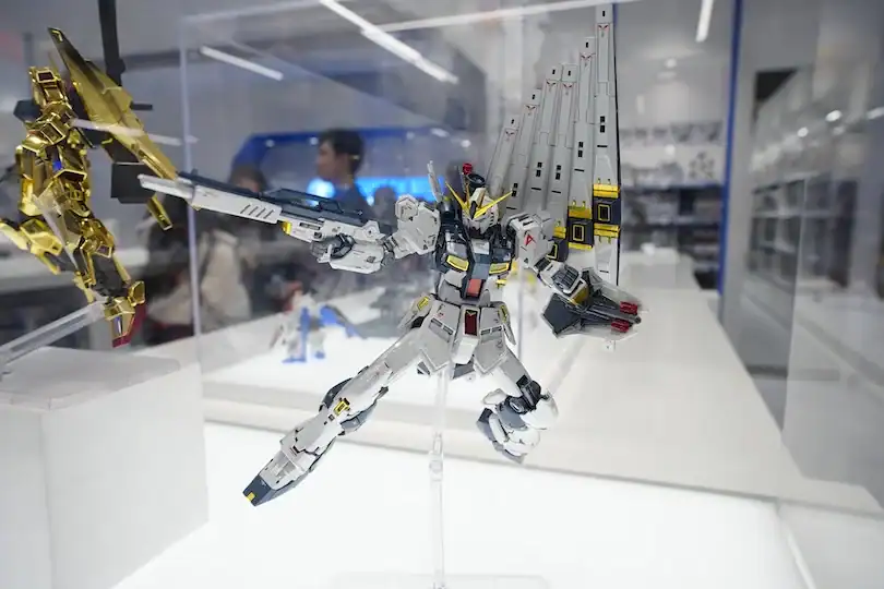 hkgundambase display05