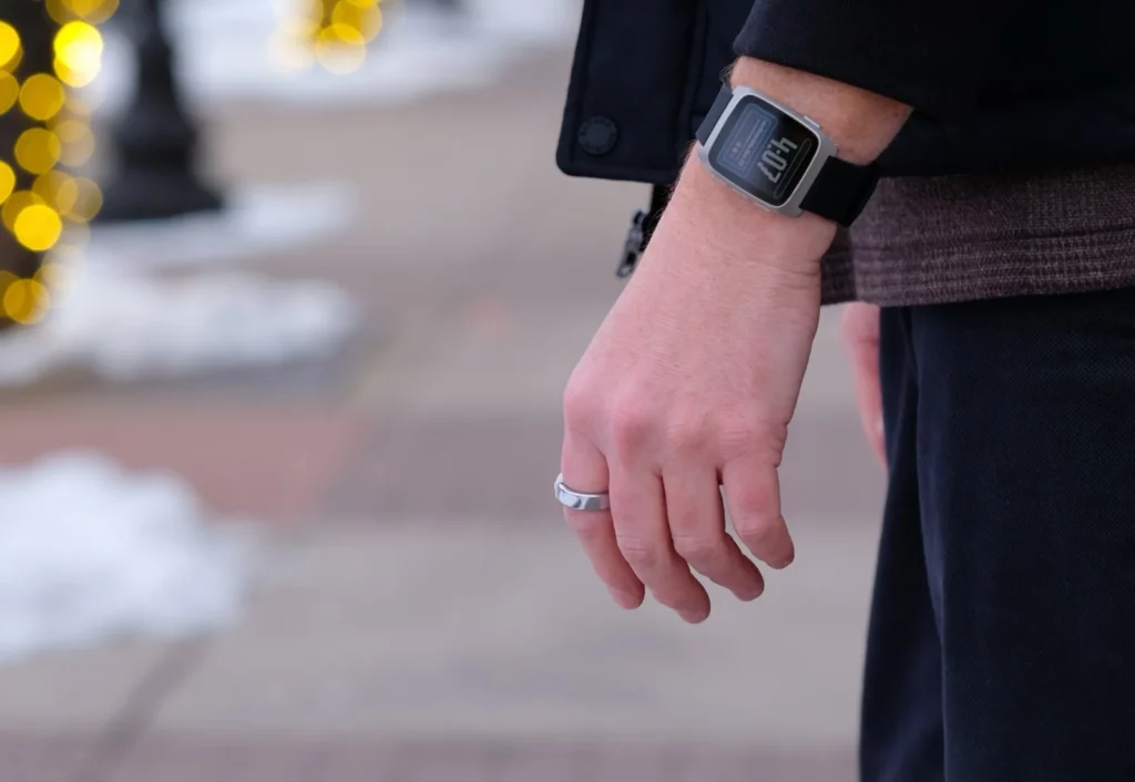 lower carousel silver small