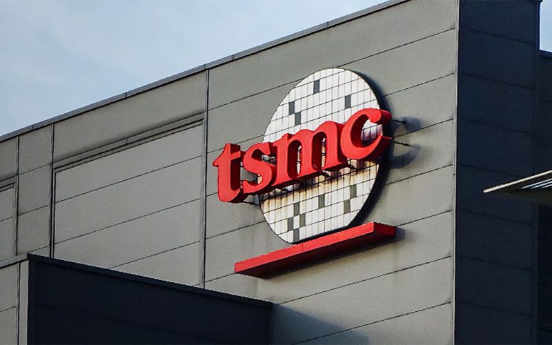 Apple或將轉投Intel尋求晶片代工多元化合作