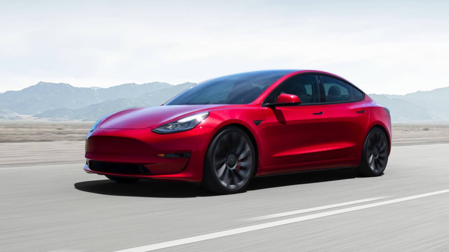Apple 與 Tesla 合作傳聞　CarPlay 路線共享成關鍵
