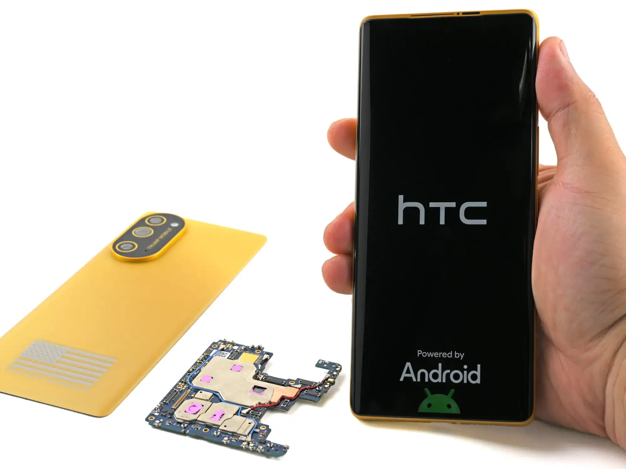 iFixit 拆解確認 Trump Phone 實為 HTC 貼牌機